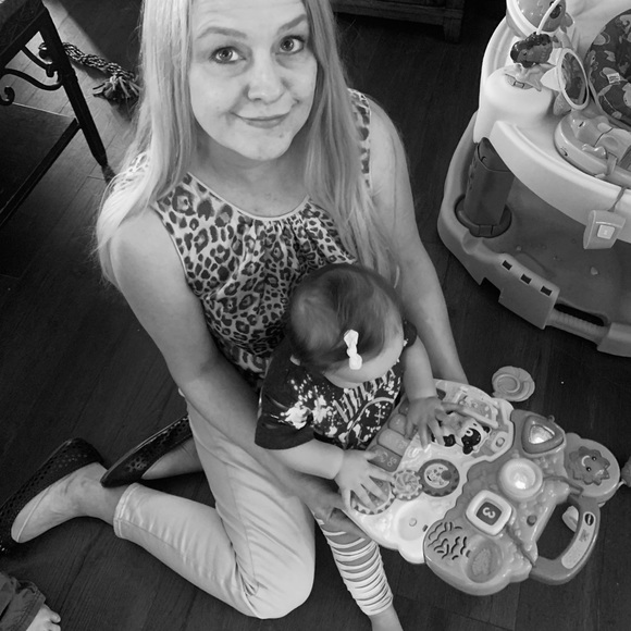 Meet your Posher, Sherri - Picture 5 of 5